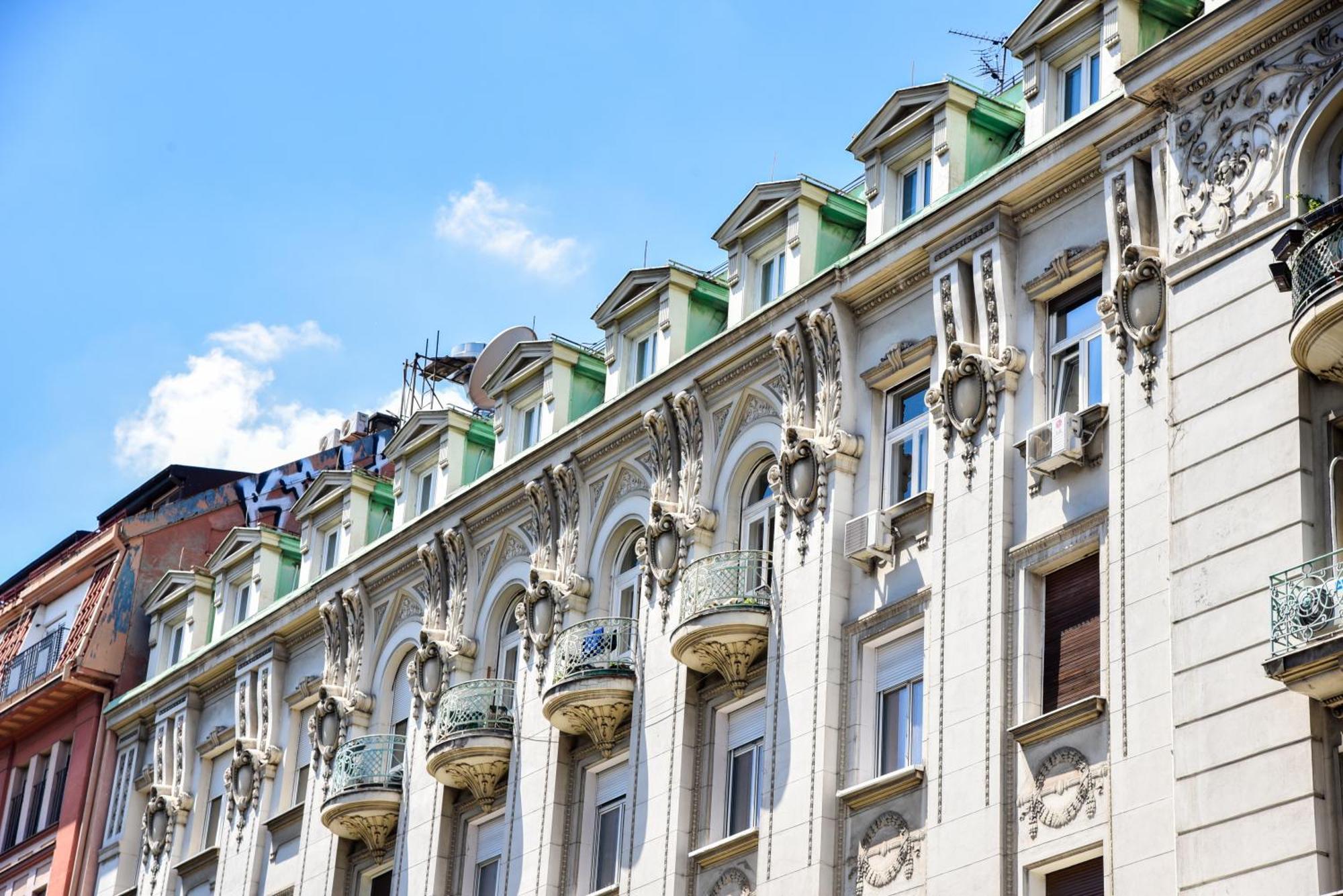Republic Square Luxury Suites Belgrade Exterior photo